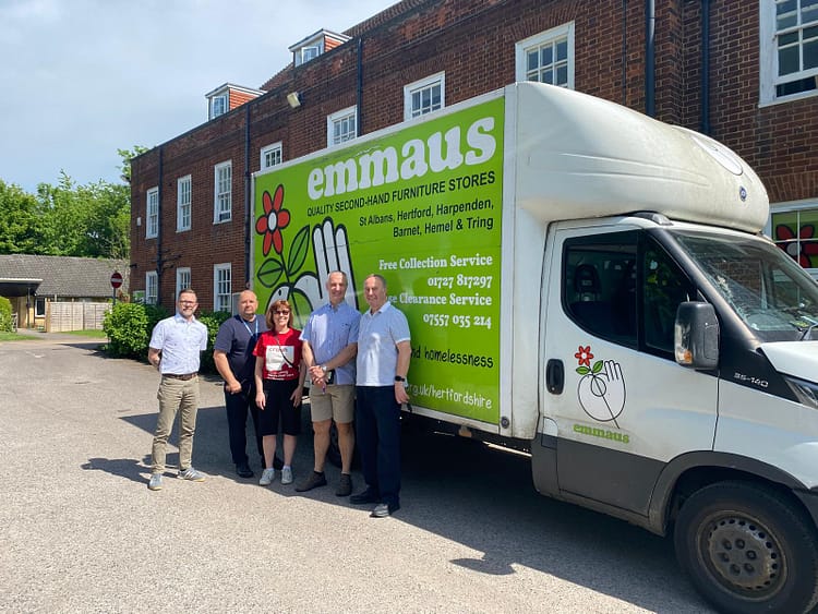 Steve Smith visits Emmaus Hertfordshire for CRASH